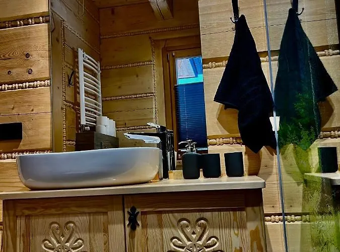 Jelen Niedzwiedz דירה שצ'צ'ירק