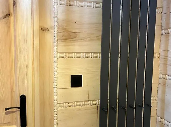 דירה Jelen Niedzwiedz שצ'צ'ירק