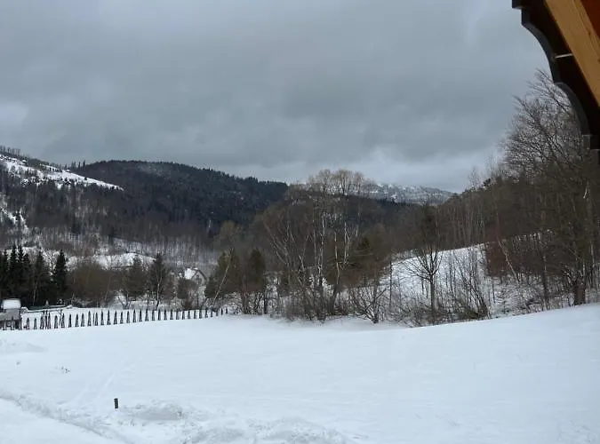 דירה Jelen Niedzwiedz שצ'צ'ירק